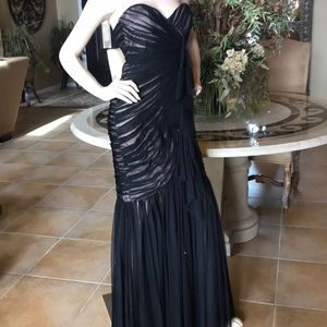 MIGNON Formal Strapless Dress
